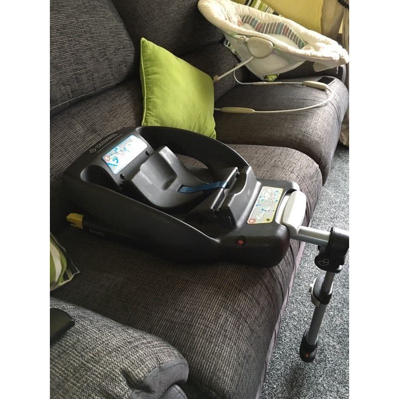 Car seat (birth-9months)