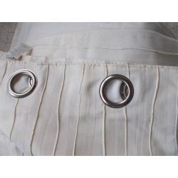 CURTAINS, CURTAIN RAILS, DUVET COVER, THROW ETC