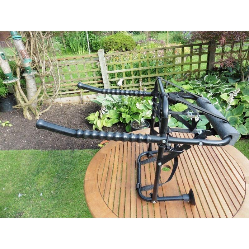 universal rear hatch cycle carrier.