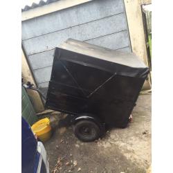 Camping trailer