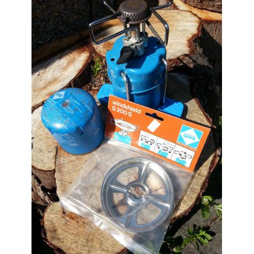 Retro Camping Gaz Bleuet Stove with refill