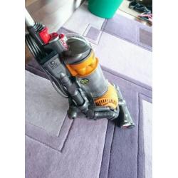 Dyson DC24