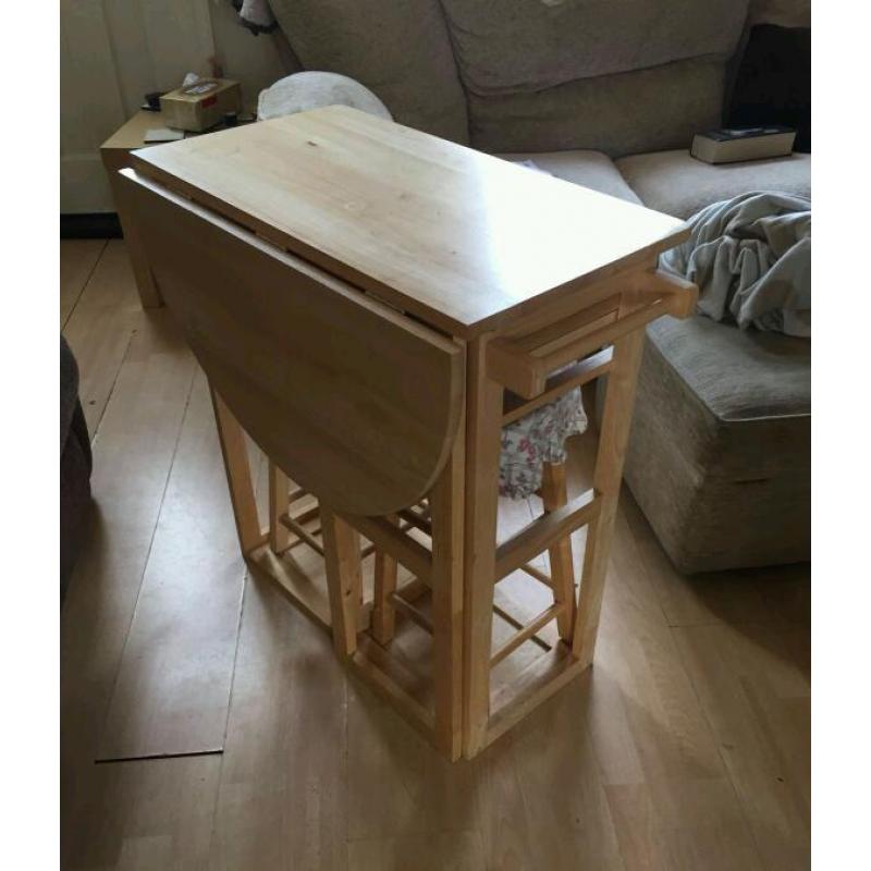 Folding Dining Table with 2 chairs