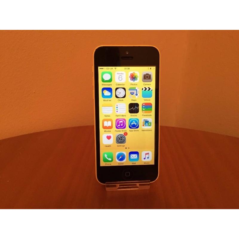 Apple iPhone 5c-32Gb on O2/Tesco/giffgaff