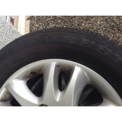17" alloys with 4 almost new tyres