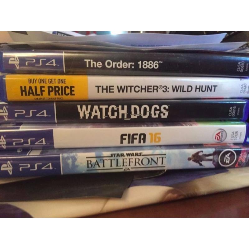 Playstation 4 ( PS4 ) with Games