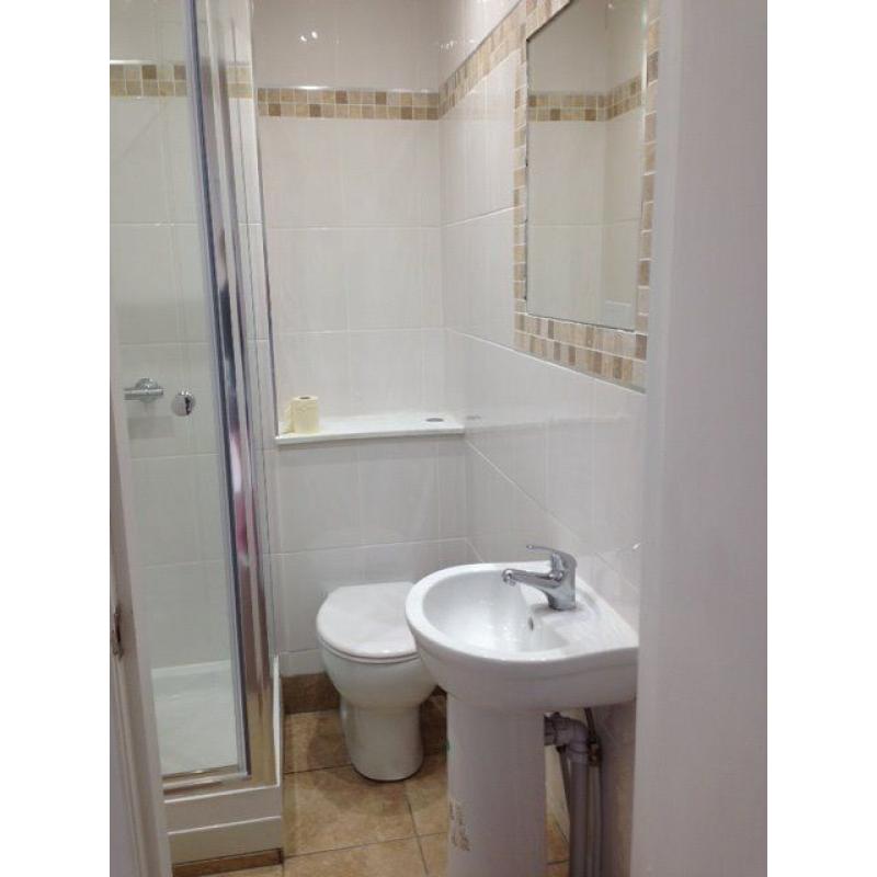 SUMMER RENTAL - 3 mins walk to Hillhead Underground