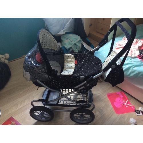 Mamas and papas dolls pram