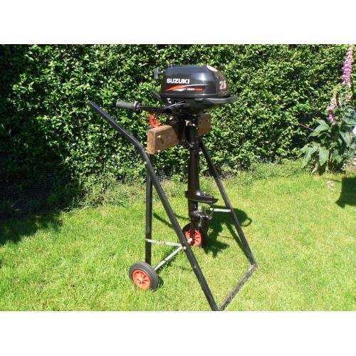 Suzuki DF 2.5HP 4-Stroke S/S Outboard For Sale