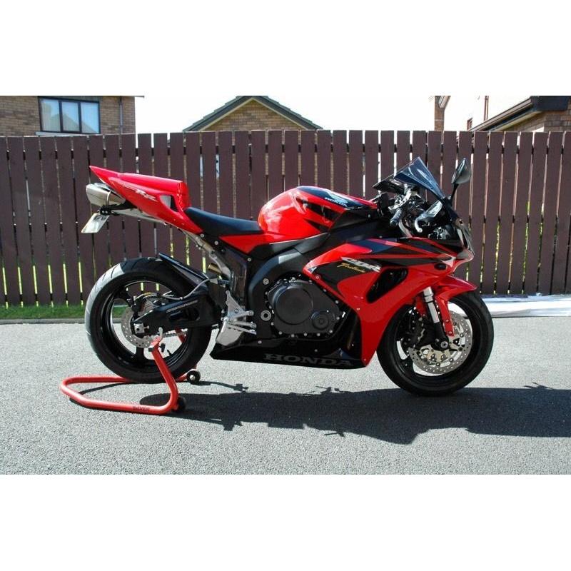 Honda Cbr 1000RR 2006 Fireblade Facelift super low miles