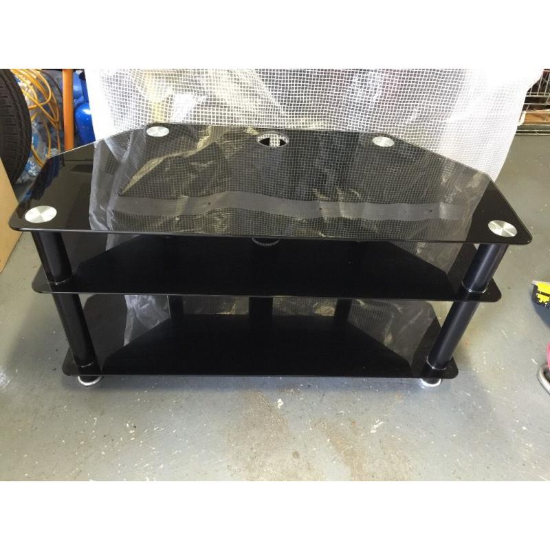 Black glass tv unit