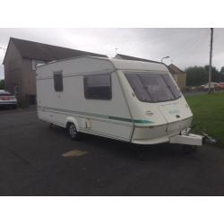 Elddis 2 birth year 2000