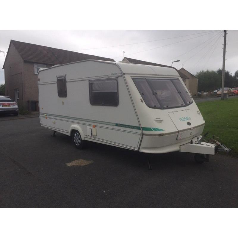 Elddis 2 birth year 2000