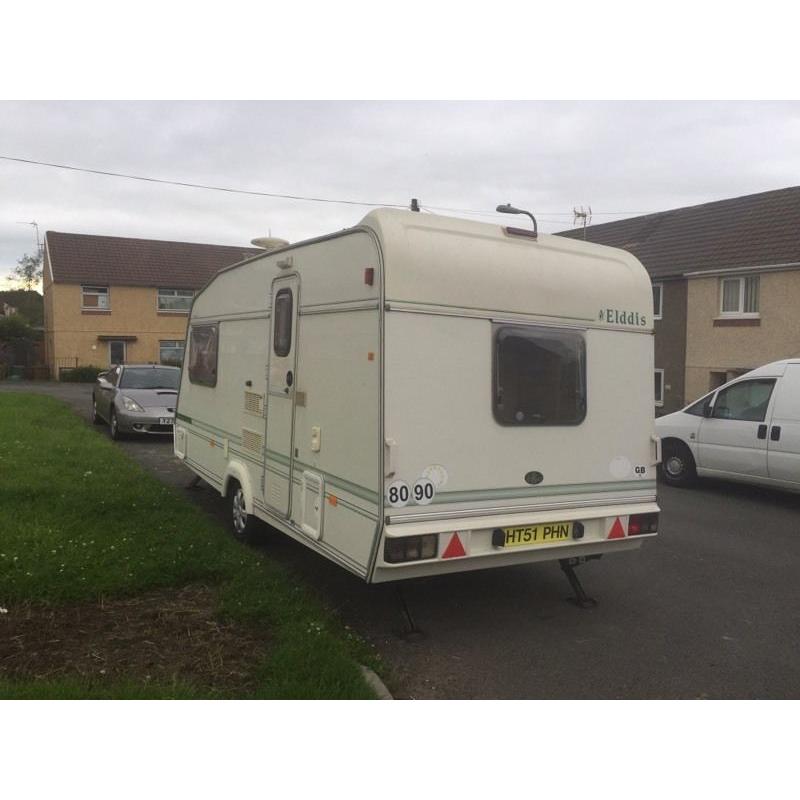 Elddis 2 birth year 2000