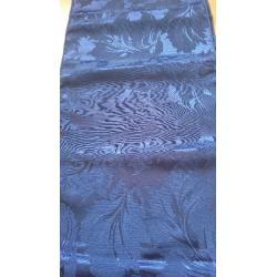 *** Brand New ***T able Runner