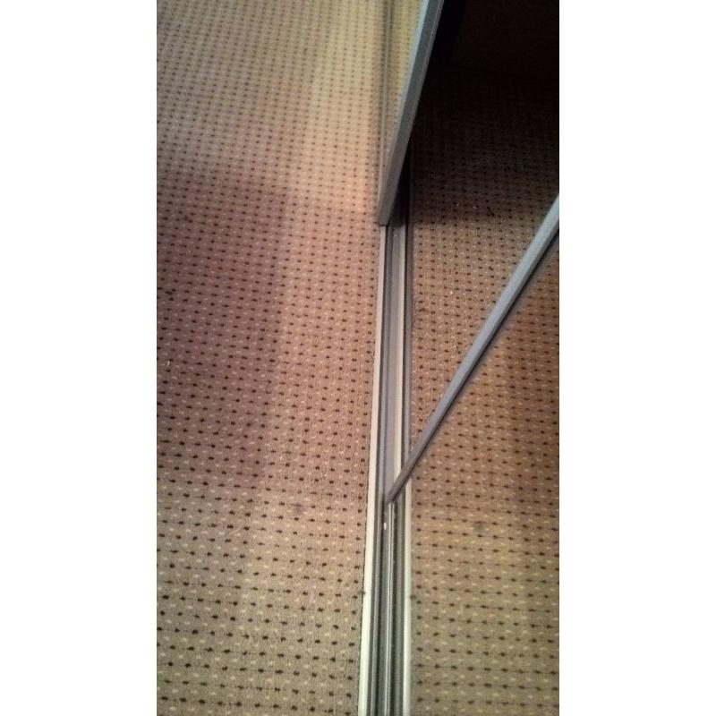 3x mirrored sliding doors with track