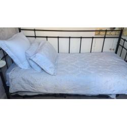IKEA single daybed pull out bed underneath