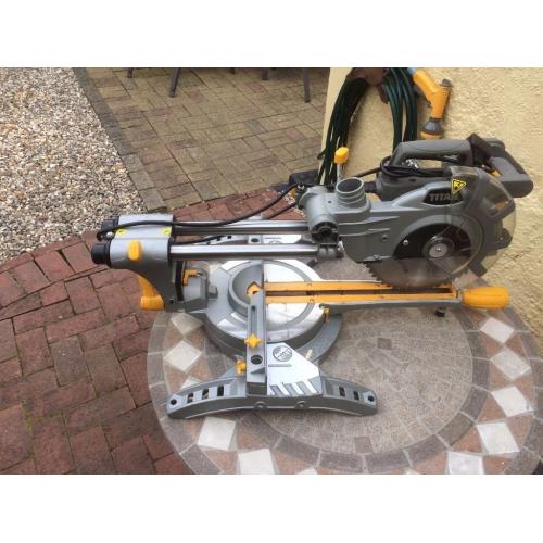 Titan TTB598MSW 210 mm compound sliding mitre saw (screwfix 74135)