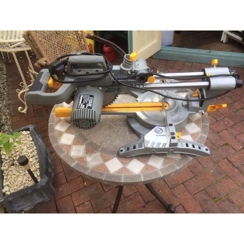 Titan TTB598MSW 210 mm compound sliding mitre saw (screwfix 74135)