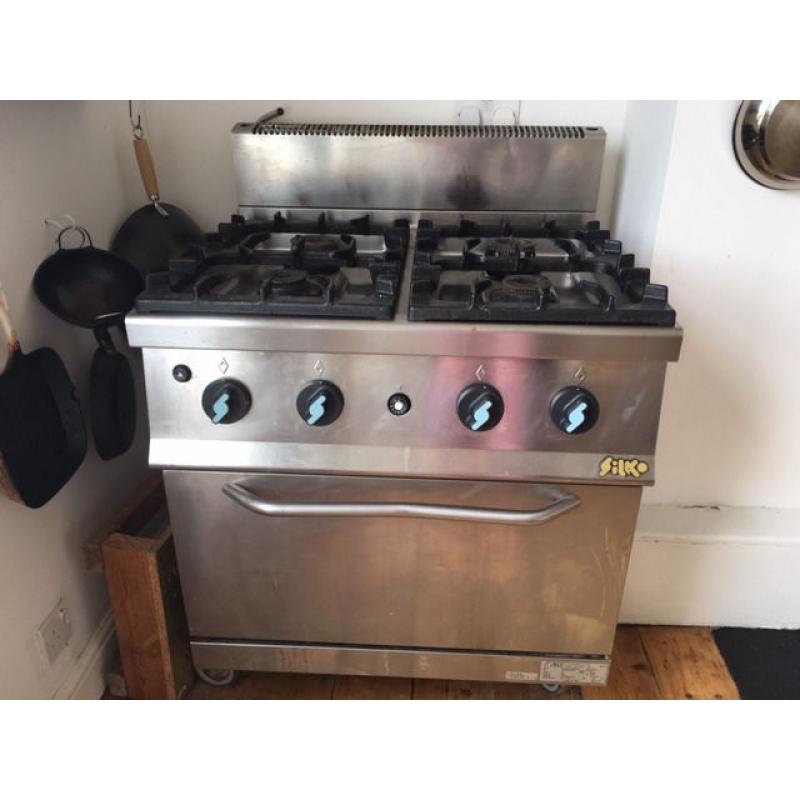 Freestanding gas range cooker