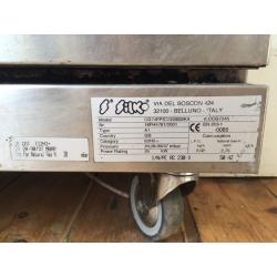 Freestanding gas range cooker