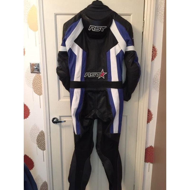 RST leathers
