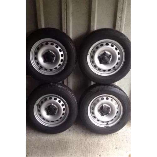 VW CADDY VAN STEEL WHEELS 195/65/15 LIKE BRANDNEW TEL-TEXT GOOD OFFERS THANKS DANNY