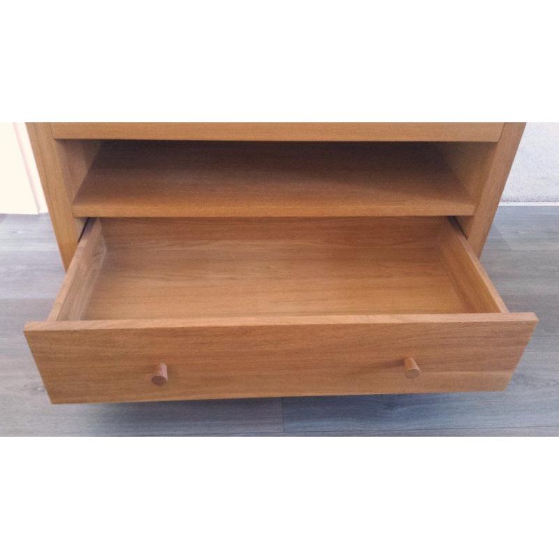 LAURA ASHLEY OAK TV UNIT
