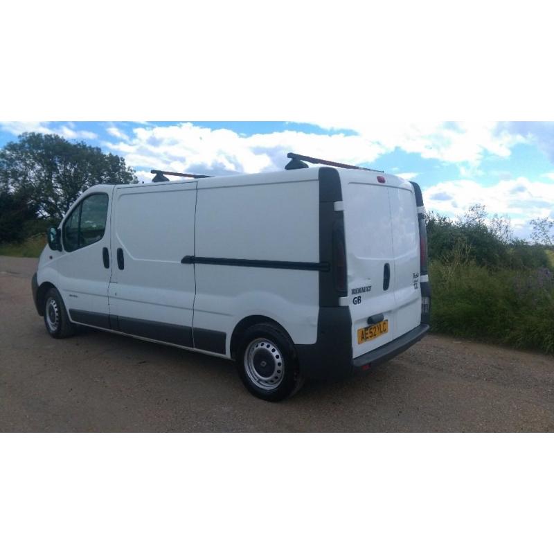 Trafic lwb 2003 1.9 diesel 6speed vivaro 11month mot