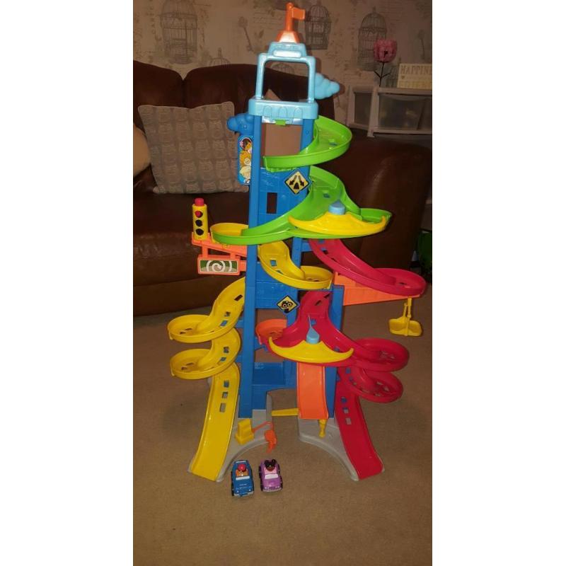 Fisher-Price Little People City Skyway Car Garage