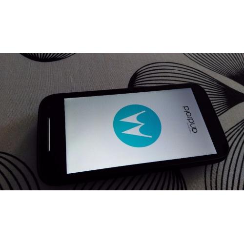 Moto E 2nd Gen 4G unlocked Android 6.0 Like new