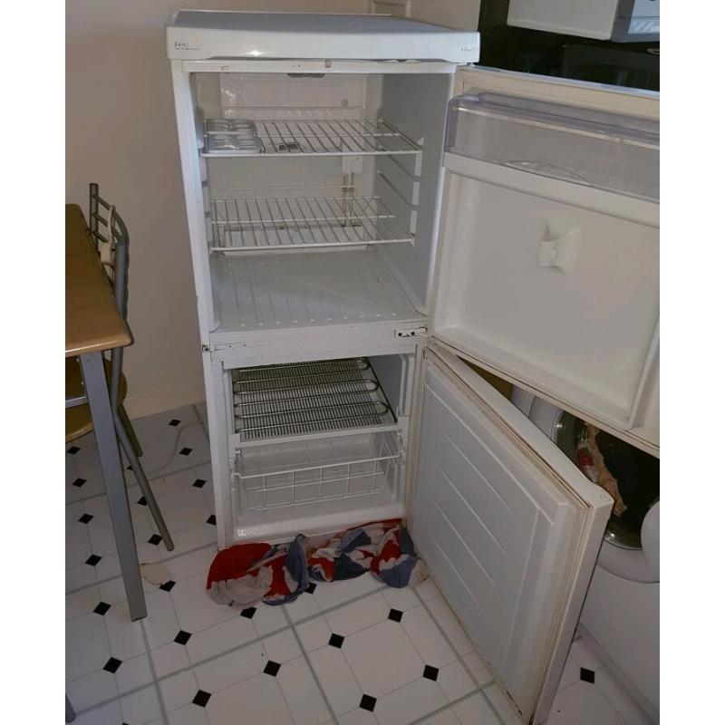 Fridge freezer