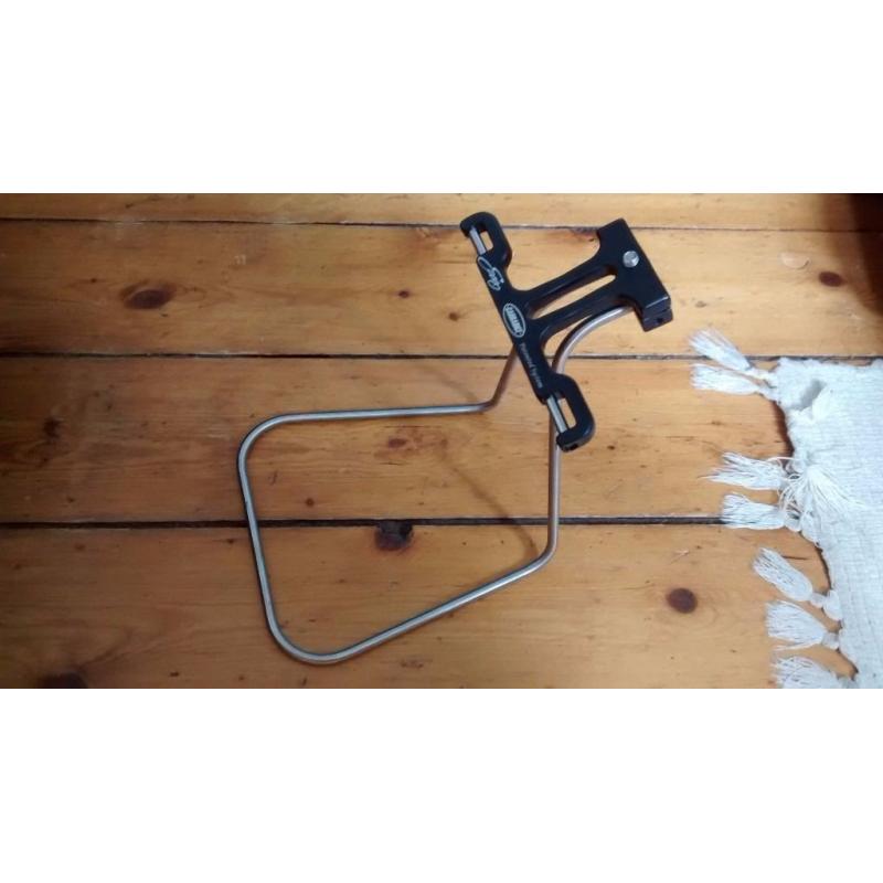 Carradice Super-C saddlebag with Quick-Release Bagman support