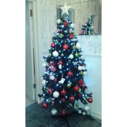 5 FT CHRISTMAS TREE BLACK
