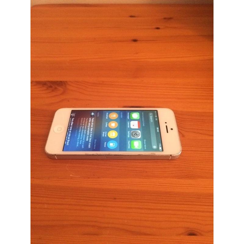 iPhone 5 (unlocked, please read the add)