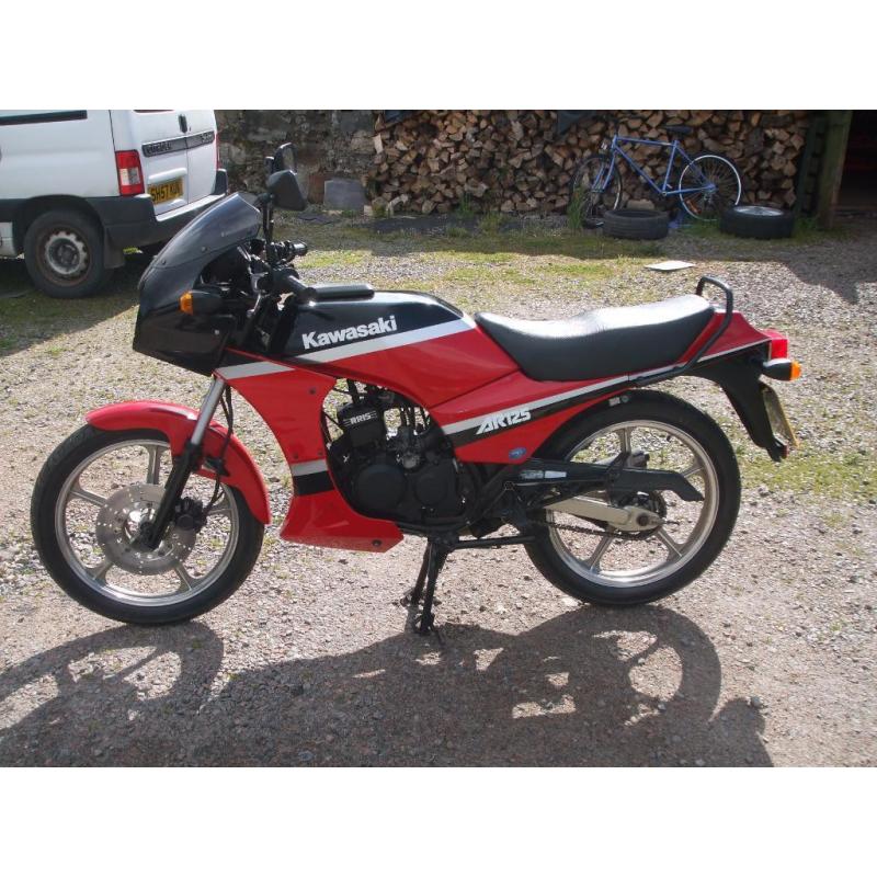 Kawasaki AR125