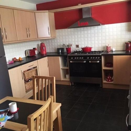 Kitchen units