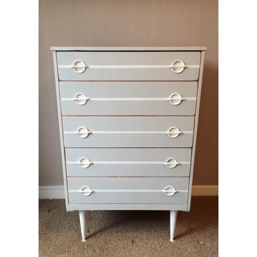 Upcycled mid century modern chest of drawers - Annie Sloan