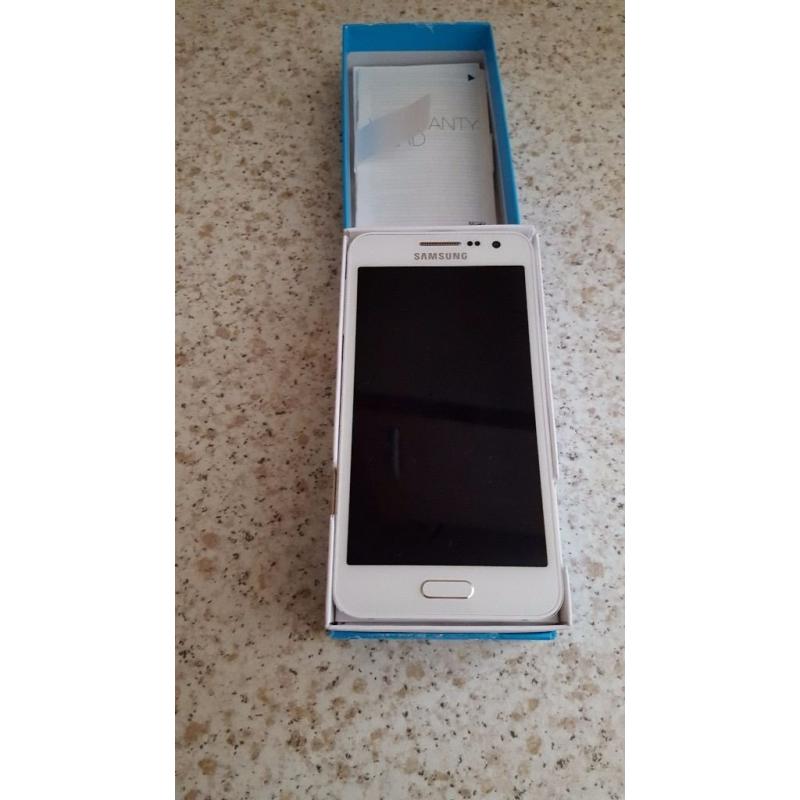 Samsung A3 2016