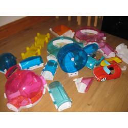 ZHU ZHU PETS ACCESSSORY COLLECTION (set 1) - including cars / boat / wheel & Funhouse - BARGAIN!