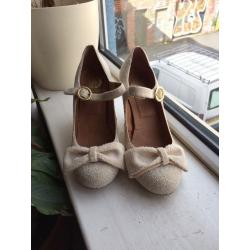 Bridal shoes