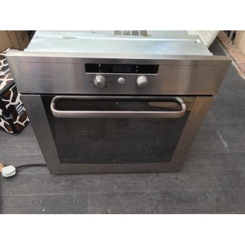 Whirlpool Oven , hob burner and extractor