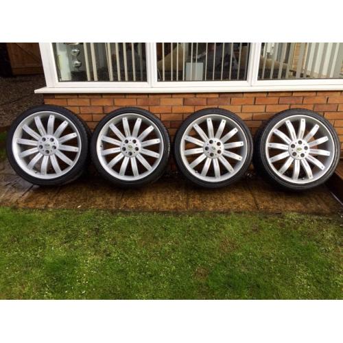 Range Rover 22" Overfinch Tiger Style Alloys