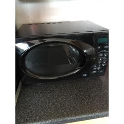 DeLonghi Microwave Oven