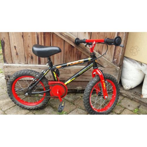 Boys bike ( 14" wheel)
