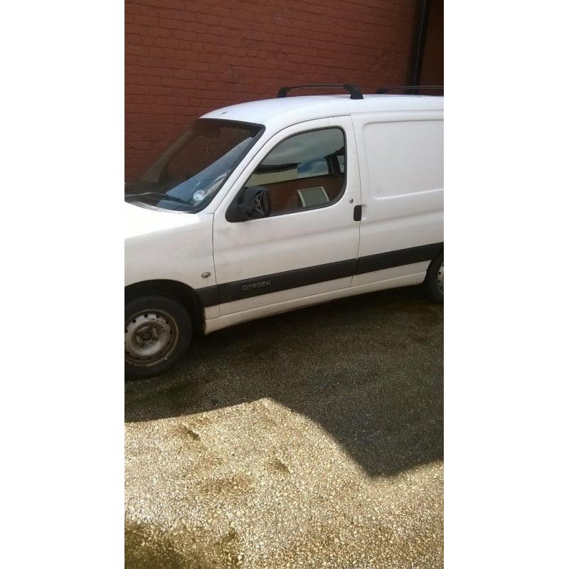citroen berlingo 1.6 hdi 8 months mot, excellent runner