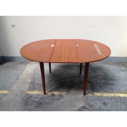 Extendable kitchen table Gplan style