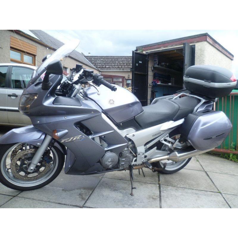 Yamaha FJR1300 - Great Touring Bike sold with lots of extras