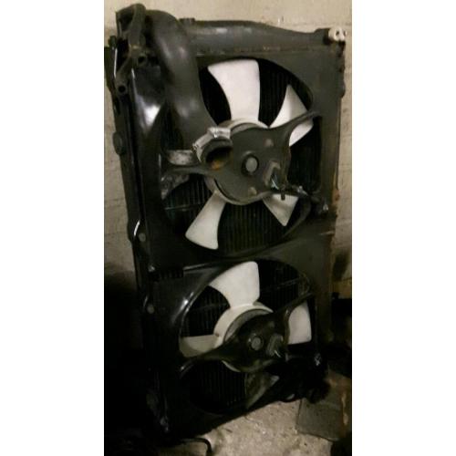 Subaru Impreza classic radiator with fans