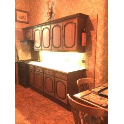 all in clusive single room to let from August 16